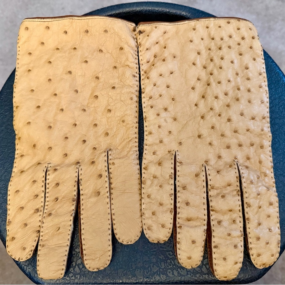 SOLD! Luxurious Tan Genuine Ostrich Gloves